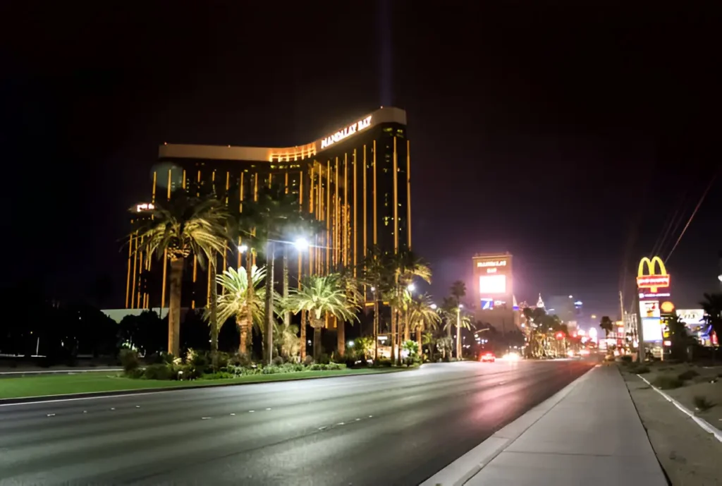 20 Unforgettable Things to Do in Vegas 